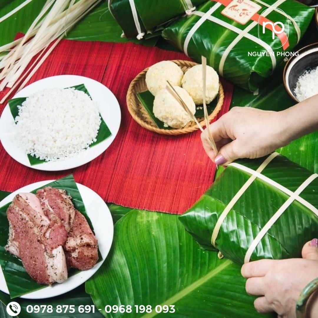 in tem bánh chưng